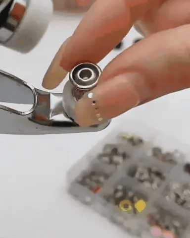 Loot Phoot™ Tich Button Tool For Tiching Buttons Loot Phoot™
